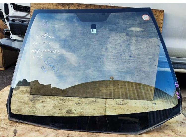 Лобовое стекло Хонда Фит в Первоуральске 255791